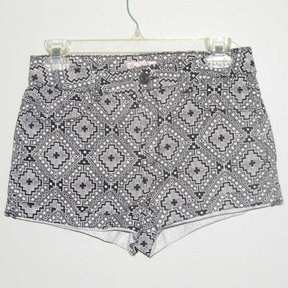 Black and White Shorts EUC - Picture 1 of 10